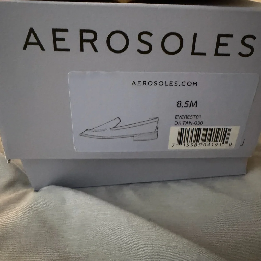 AEROSOLES Women's Brown Leather Slip-On Loafers 👞 - Picture 2 of 3